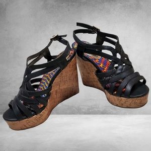 Madden Girl black heel strap sandles